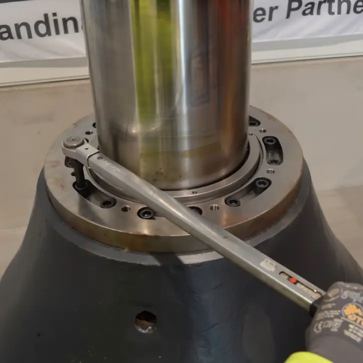 Ugradnja Scanlock stezaljki za plašt